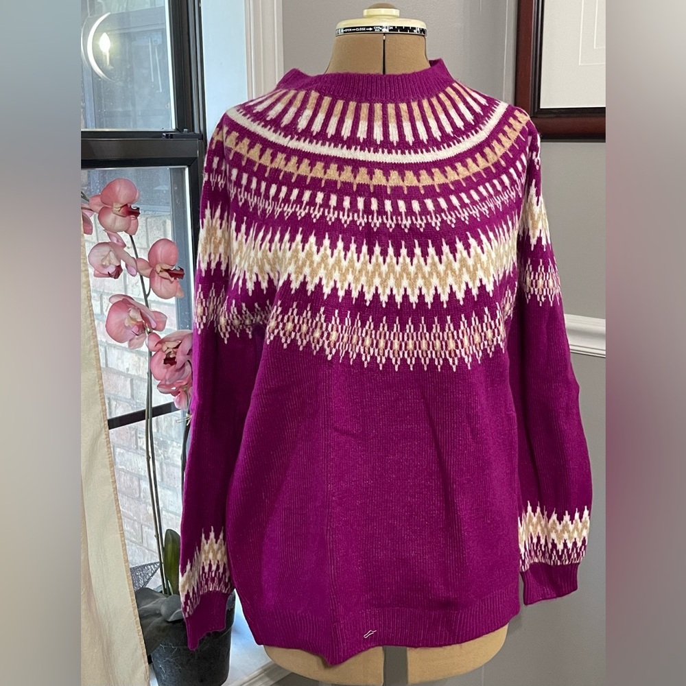 NWT LOFT sz XL Magenta and Cream Patterned Sweater